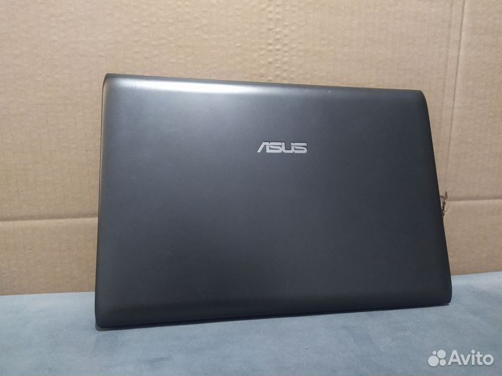 Asus Eee pc 1225c