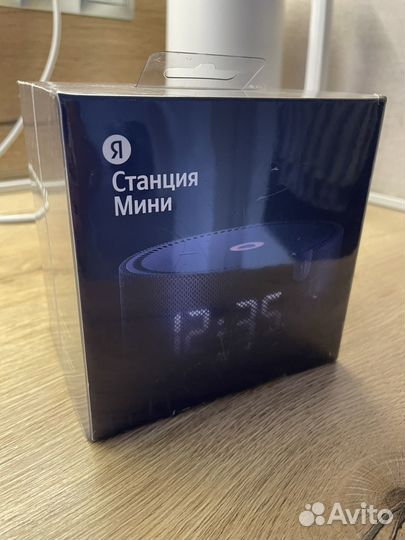 Колонка алиса мини