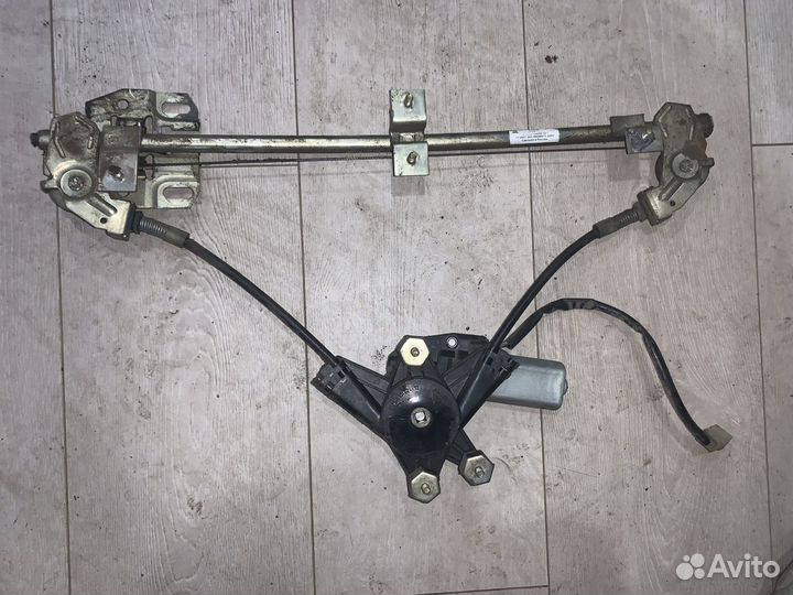 Стеклоподъемник передний правый ваз 2114