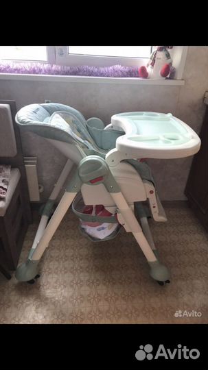 Детский стульчик для кормления