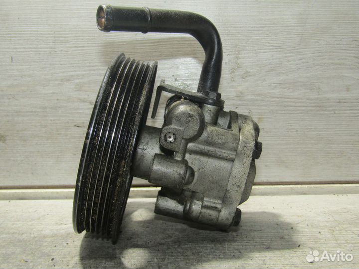 Насос гидроусилителя руля Kia Carnival 2.5 K5