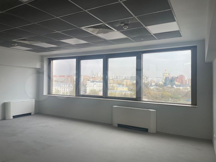 Сдам офисное помещение, 357 м²