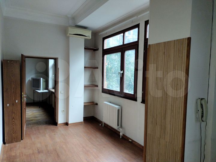 4-к. квартира, 89,2 м², 1/2 эт.