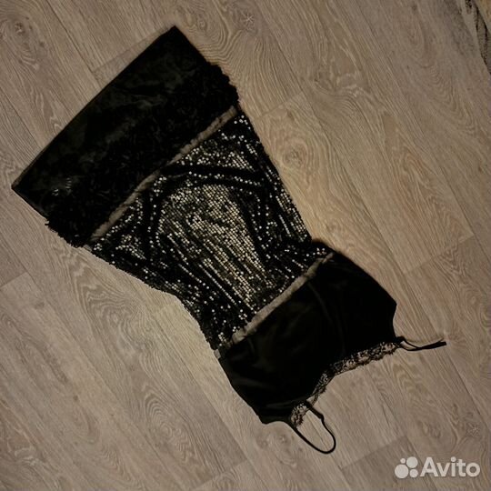 Платье новое 40-42Р