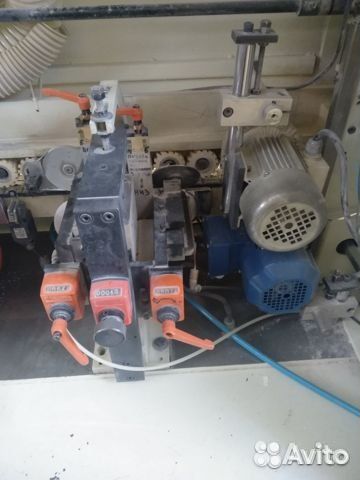 Кромкооблицовочный станок KDT