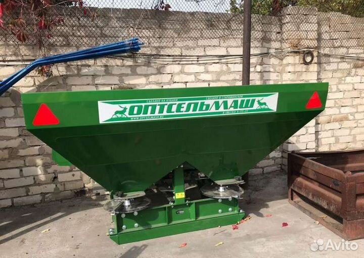 Разбрасыватель удобрений Оптсельмаш Стандарт 900, 2022
