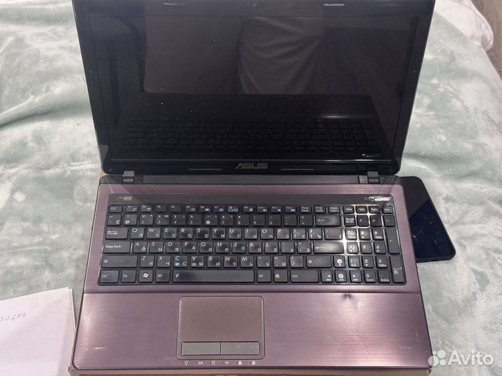 Ноутбук asus