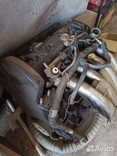 Двигатель Пежо 406 LFY 1,8 110 л.с. 1995 год