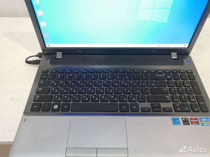 Игровой ноутбук Samsung i3-3110M/HD7670M/8GB