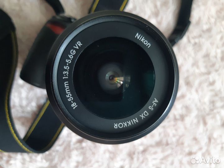 Nikon D3100 DX 18-55mm