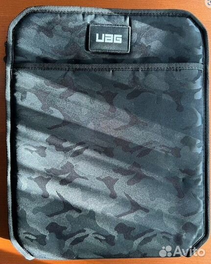 Чехол-папка UAG для MacBook 16