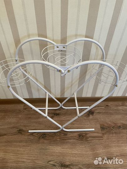 Подставка под цветы