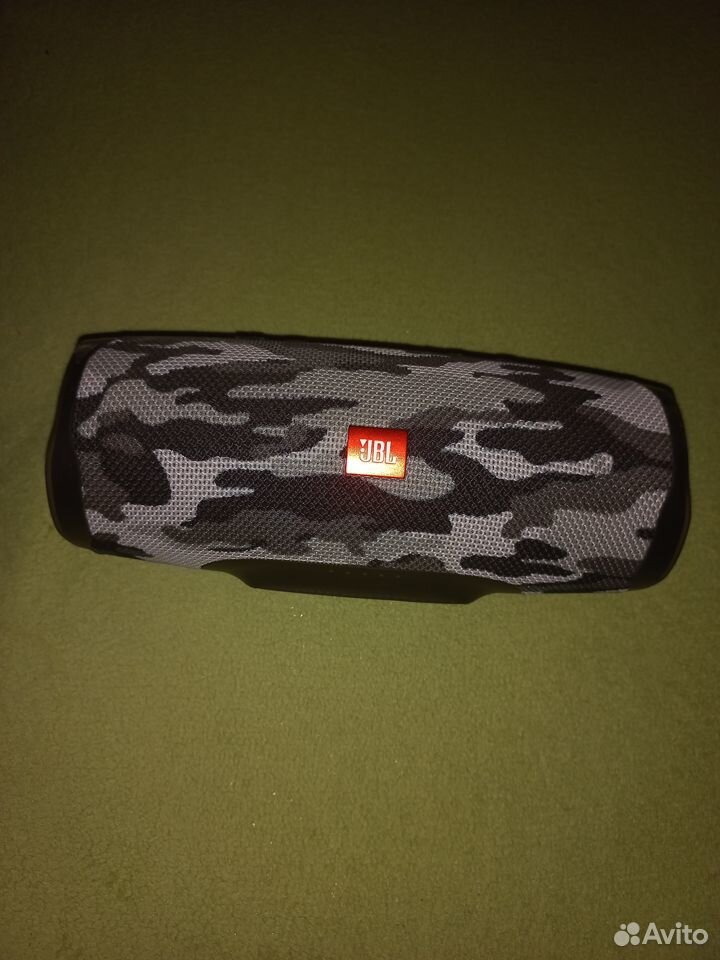 Колонка jbl charge 4