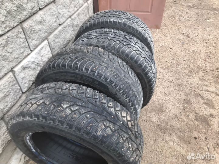 Nokian Tyres Hakkapeliitta 5 2.25/60 R17