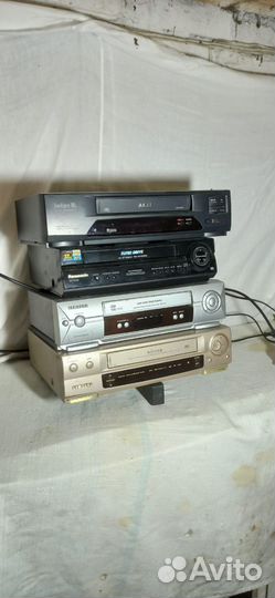 Видеомагнитофон samsung