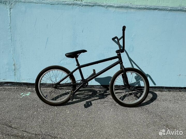 Трюковой велосипед BMX Rush Hour