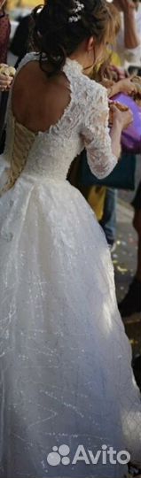 Продам свадебное платье