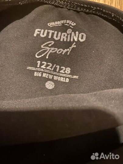 Спортивный купальник и чешки