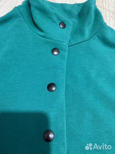 Костюм спортивный