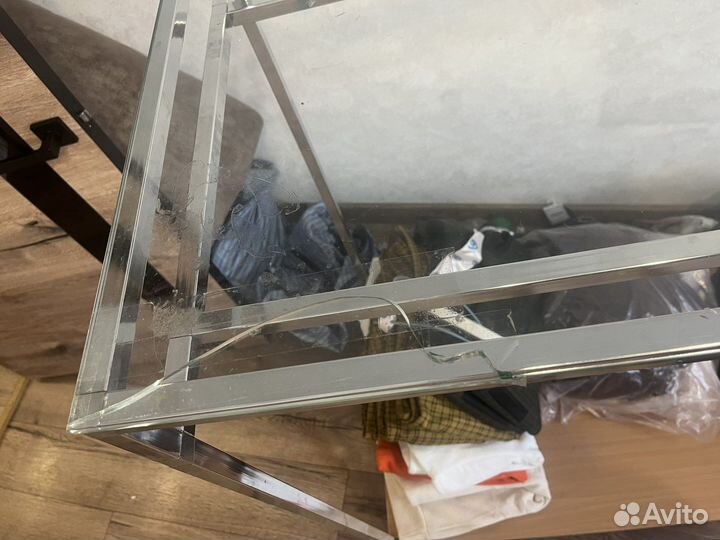 Стойка для одежды