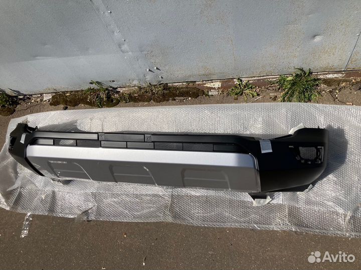 Бампер передний Toyota Land Cruiser 300 GR Sport