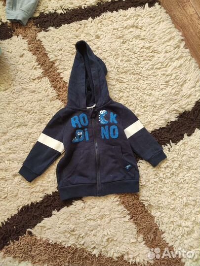 Комплект вещей детских