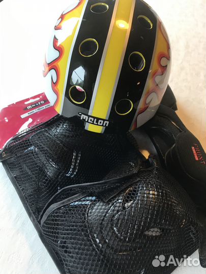 Шлем детский Melon 46-52/Комплект защиты Micro S