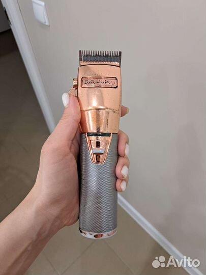 Машинка для стрижки волос профессиональная