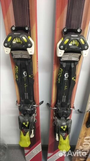 Горные лыжи для фрирайда ски-тур