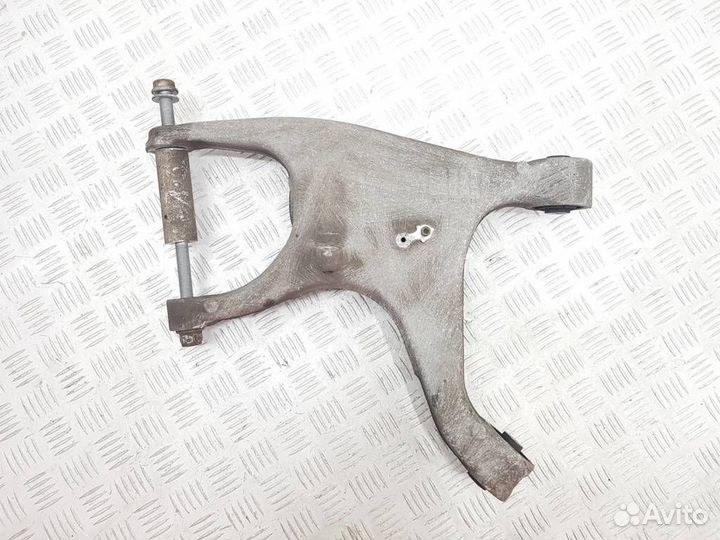 8R0505312 Рычаг задний правый Porsche Macan