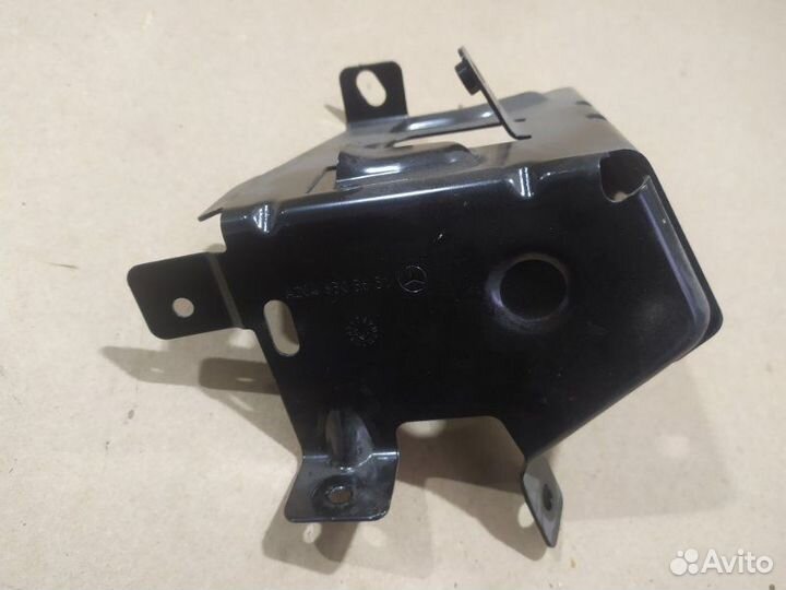 Кронштейн задний правый Mercedes Glk Х204