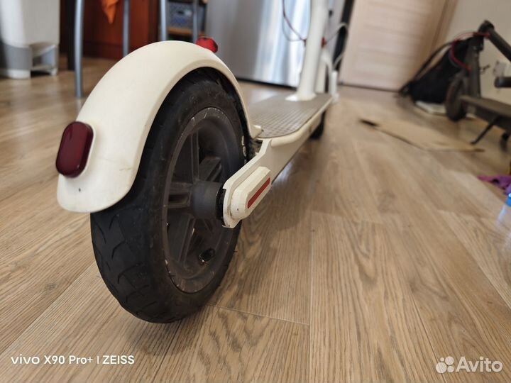 Электросамокат Xiaomi mijia m365 белый оригинал