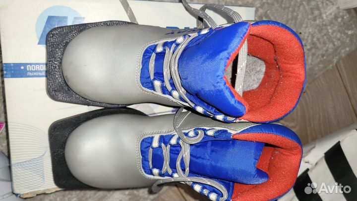 Ботинки для лыж 33 р Nordway