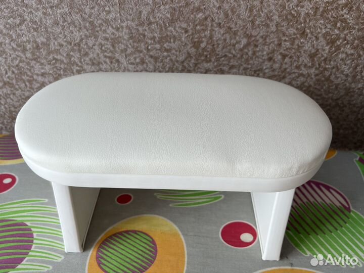 Подставка маникюрная для рук