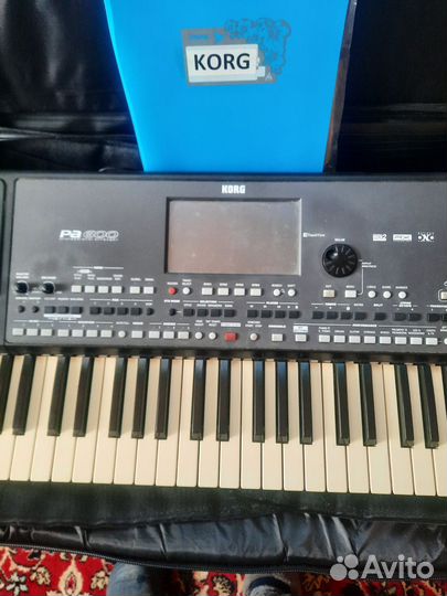 Продам синтезатор