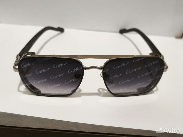 Солнцезащитные очки женские