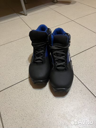 Лыжные ботинки 36 размер
