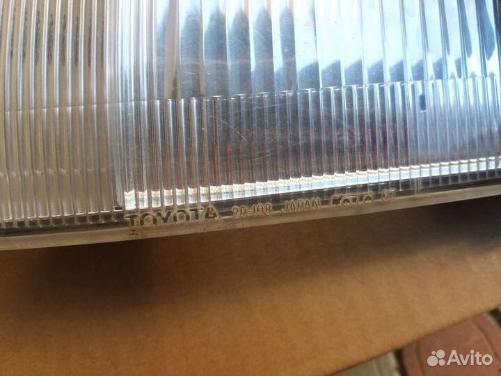 Фонарь левый передний Toyota Carina II, оригинал