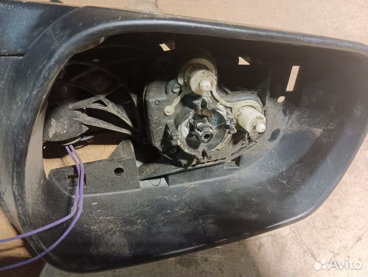 Зеркало заднего вида левое Mazda 3 BK седан Z6