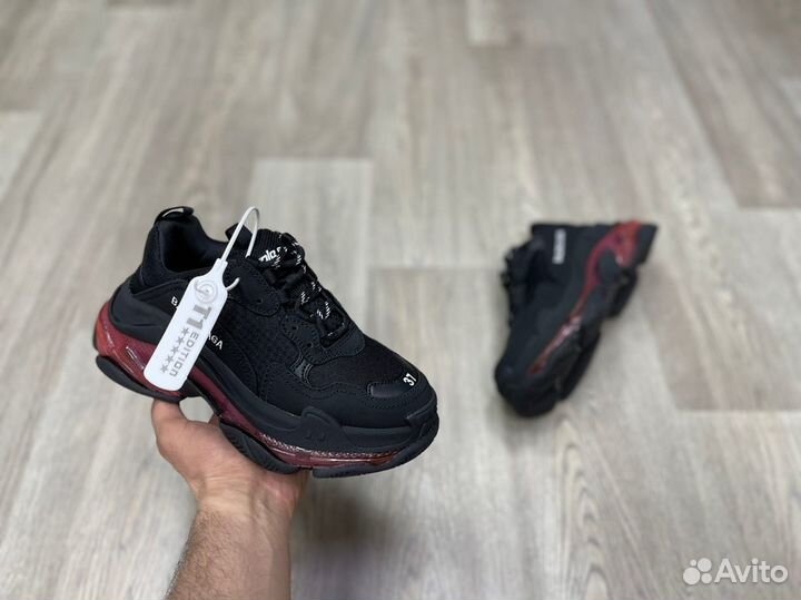 Кроссовки Balenciaga Triple-S Black Neon Pink