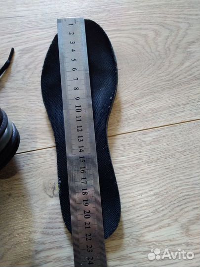 Джазовки-кроссовки 35 размер