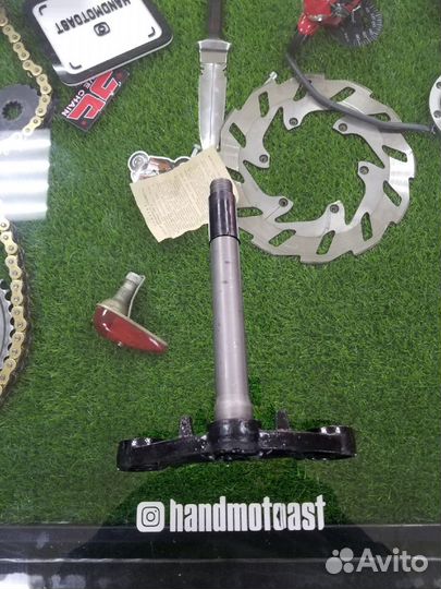 Траверса нижняя для мотоцикла Yamaha YBR125