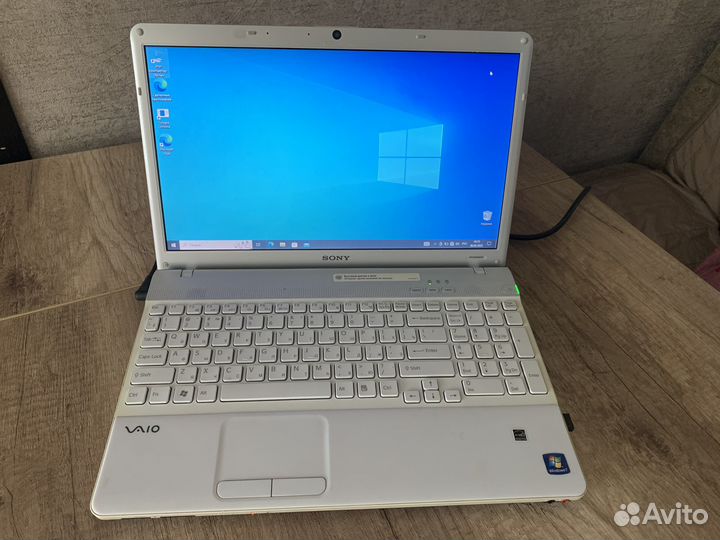 Ноутбук Sony vaio i5 2.4 GHz