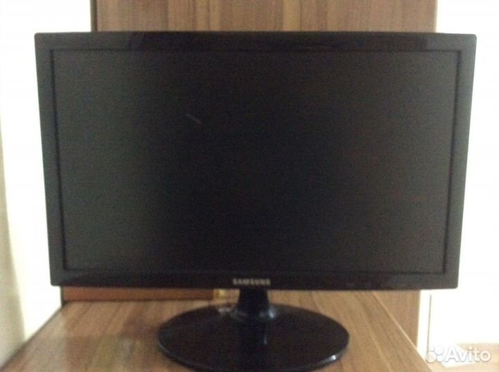 Samsung S19C150, 931BF, V193W, LG 22M38, 23MP48D