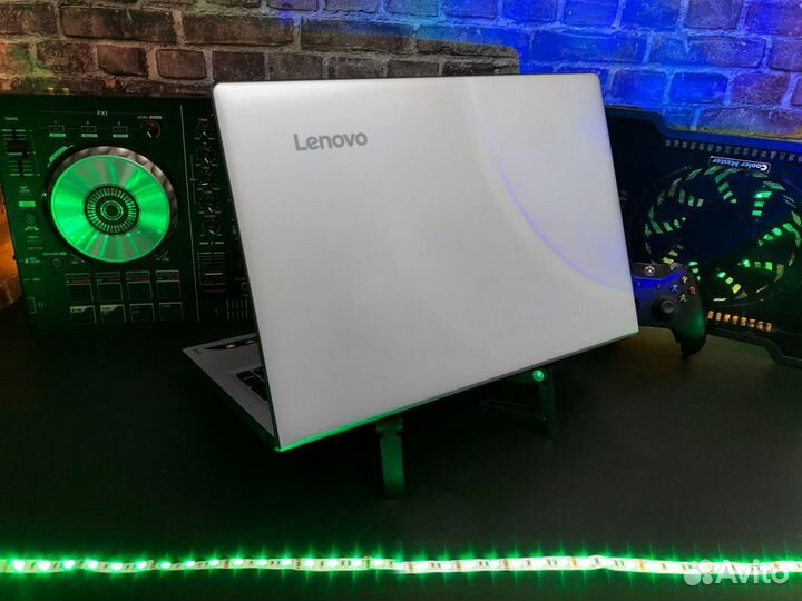 Игровой ноутбук Lenovo Ideapad