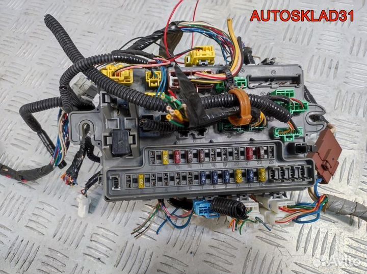 Блок предохранителей Honda Jazz 1.3 L13A1 Бензин