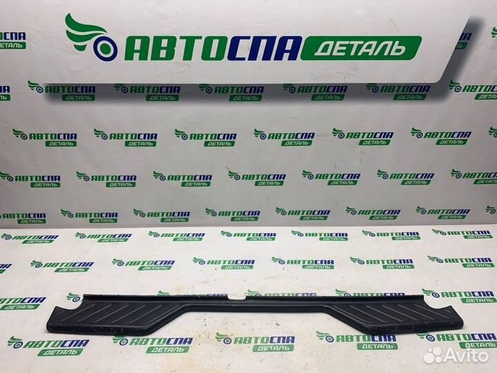 Накладка бампера задняя Nissan Navara пикап дизель