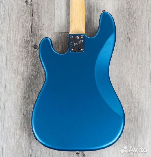 Бас-гитара Fender Precision USA (Комплект)