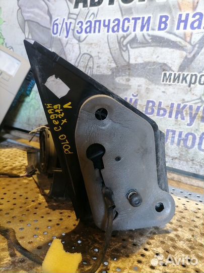 Зеркало левое Volkswagen Polo Sedan