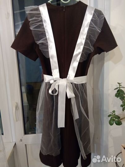 Школьная форма, белый фартук